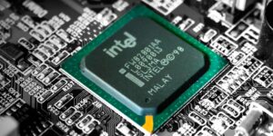 Intel computer processor in selective color photography